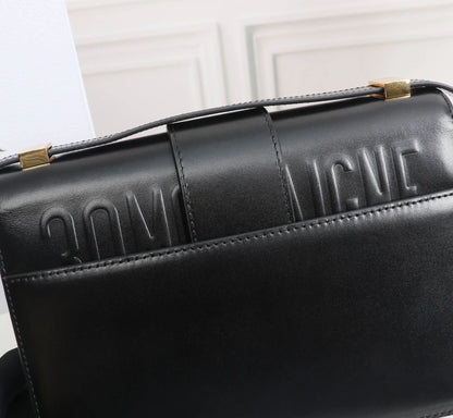 ディオール 30 モンテーニュ