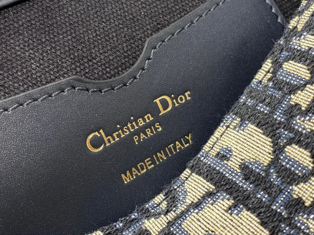 クリスチャン・ディオール ボビー イーストウエスト バッグ