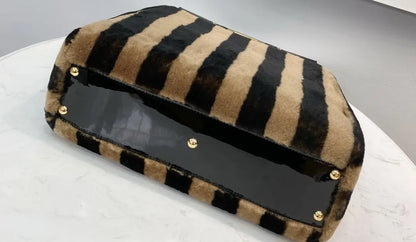 フェンディ オロック ジッパー