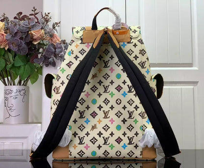 LV クリストファー MM バックパック（バニラモノグラム クラギーコーティングキャンバス） – LW186