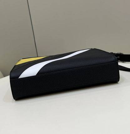 フェンディ オロック ジッパー