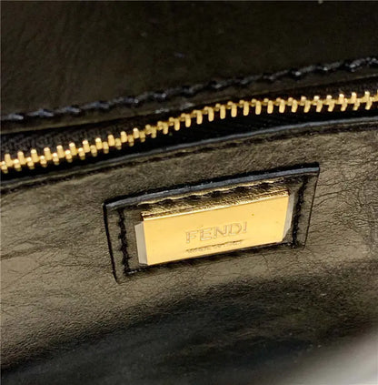 フェンディ ピーカブーバッグ