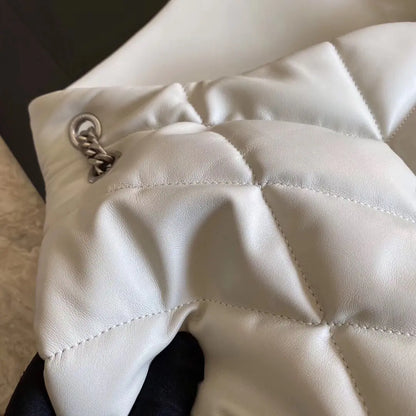 キルティングスエードのパファースモールバッグ