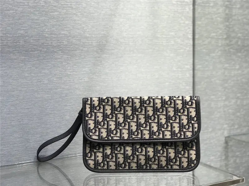 ディオール クラッチバッグ