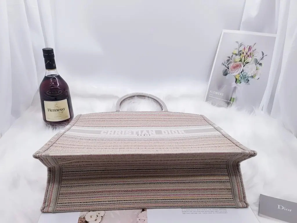 ディオール ブックトート