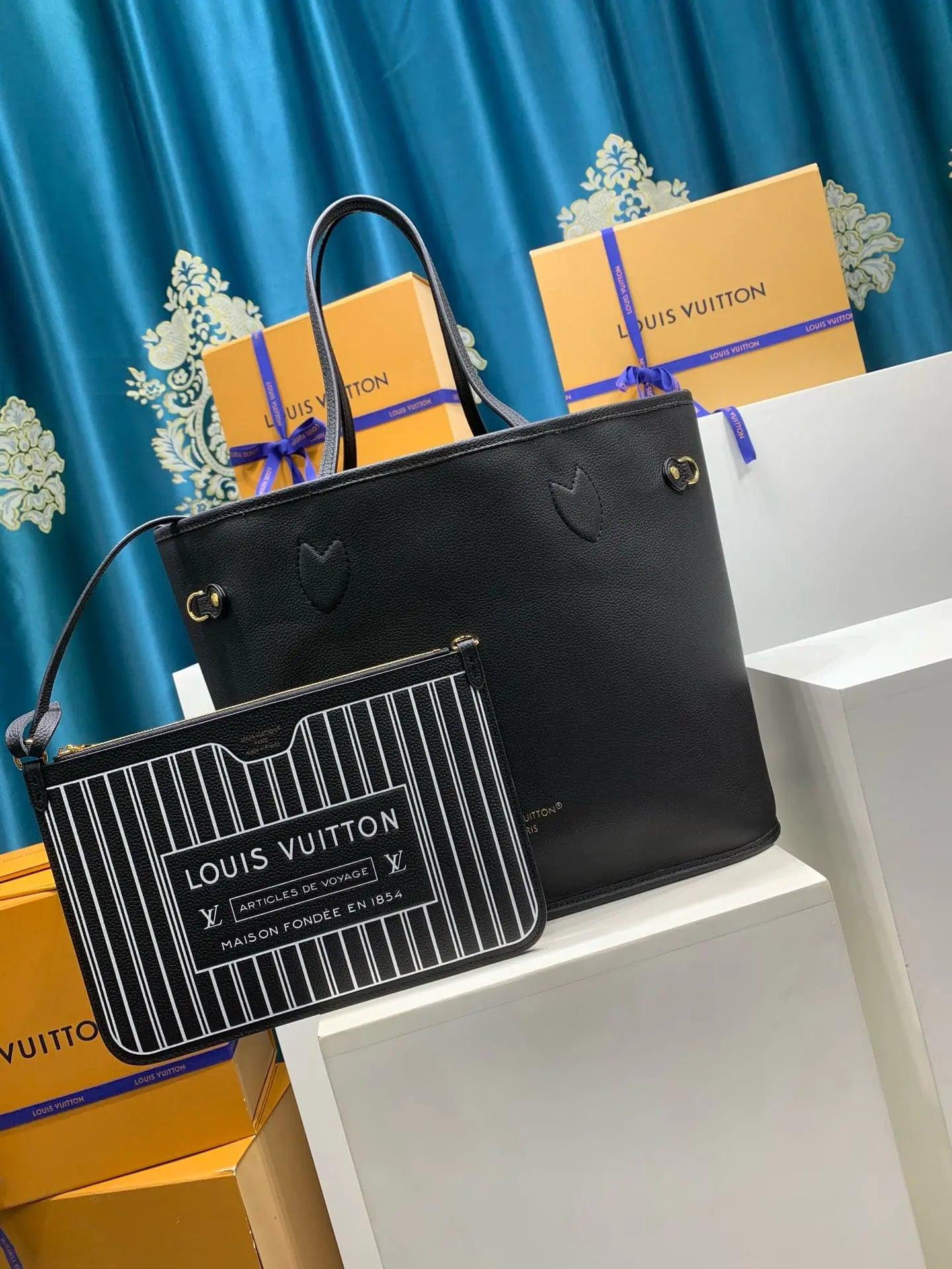 ルイ・ヴィトン M11946 ネヴァーフル インサイドアウト MM