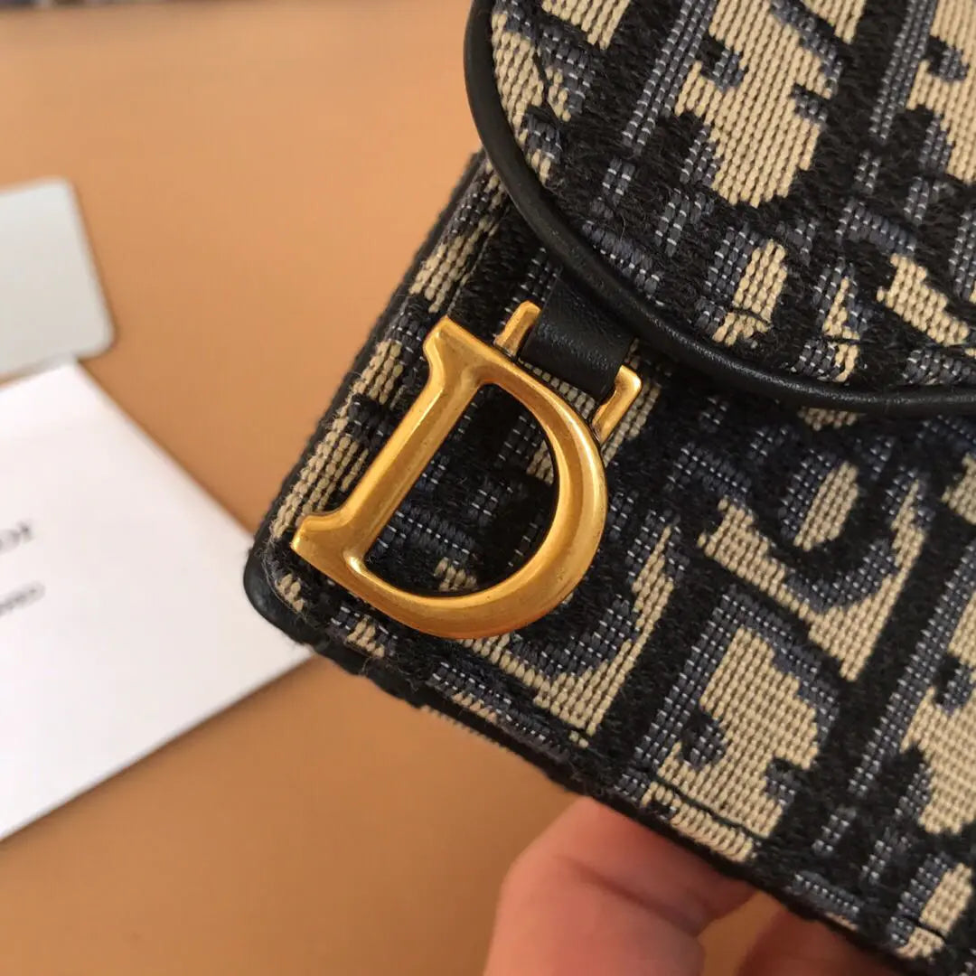 ディオールケースカード