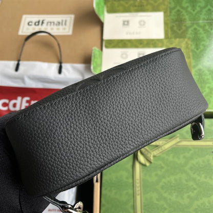 グッチ ジャンボ GG クロスボディバッグ – BG043