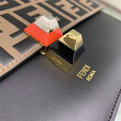 フェンディ カンユー ショルダーバッグ