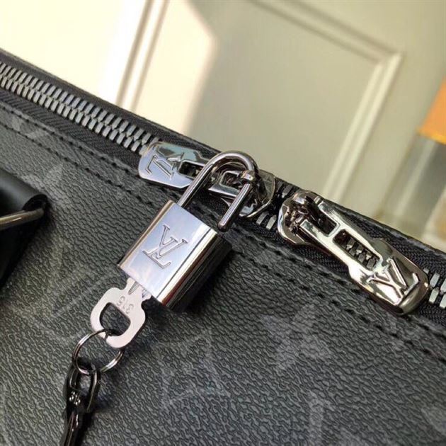 ルイ・ヴィトン モノグラム・エクリプス キーポル・バンドリエール55 – LVB005