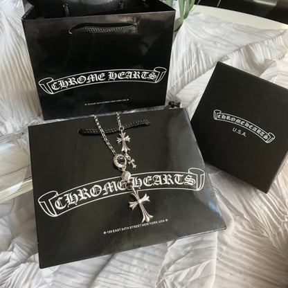 Chrome Hearts クロムハーツ クロスネックレス