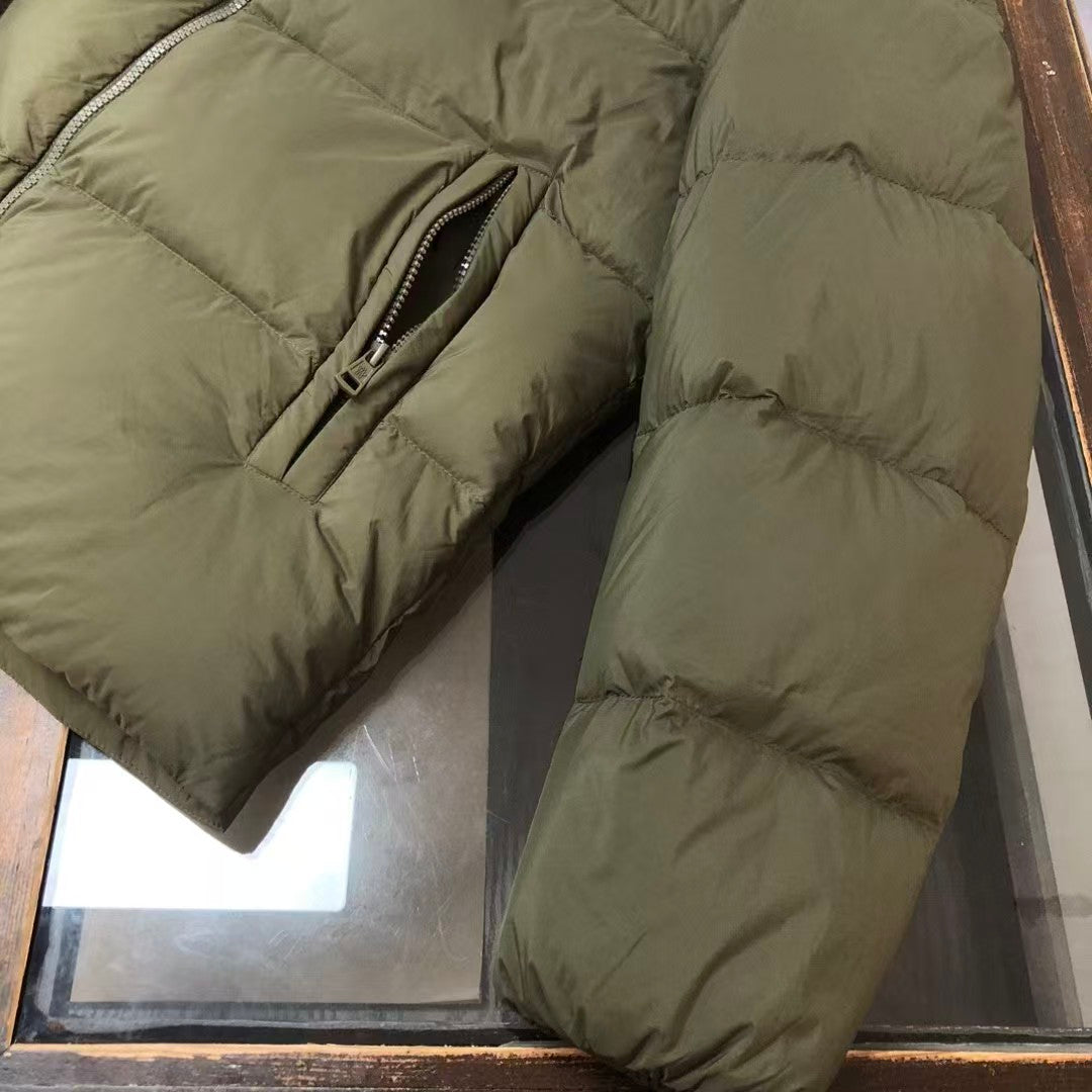 【Moncler全国送料無料】【即日出荷】新作数量限定予行販売モンクレールダウンジャケット