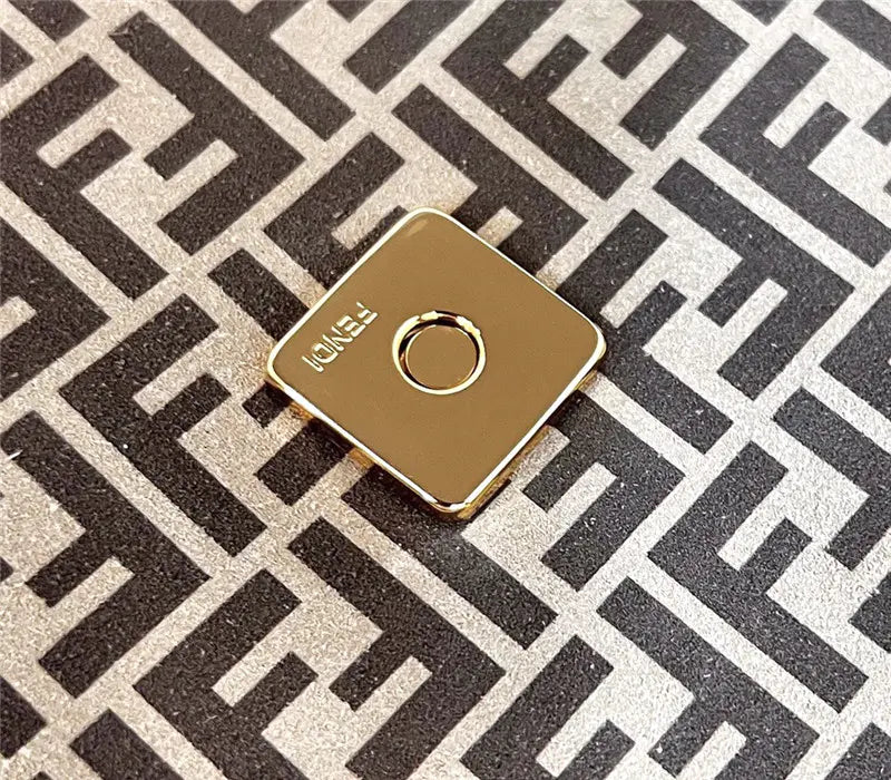 フェンディ 1997 クラシック ホーボーバッグ