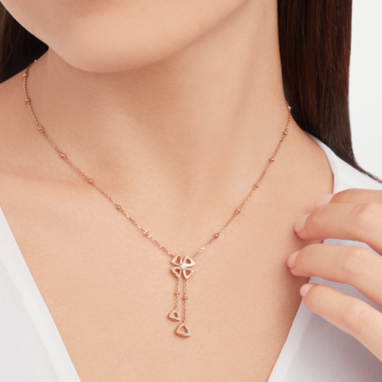 ブルガリ フィオレヴァーシリーズ ネックレスの新作