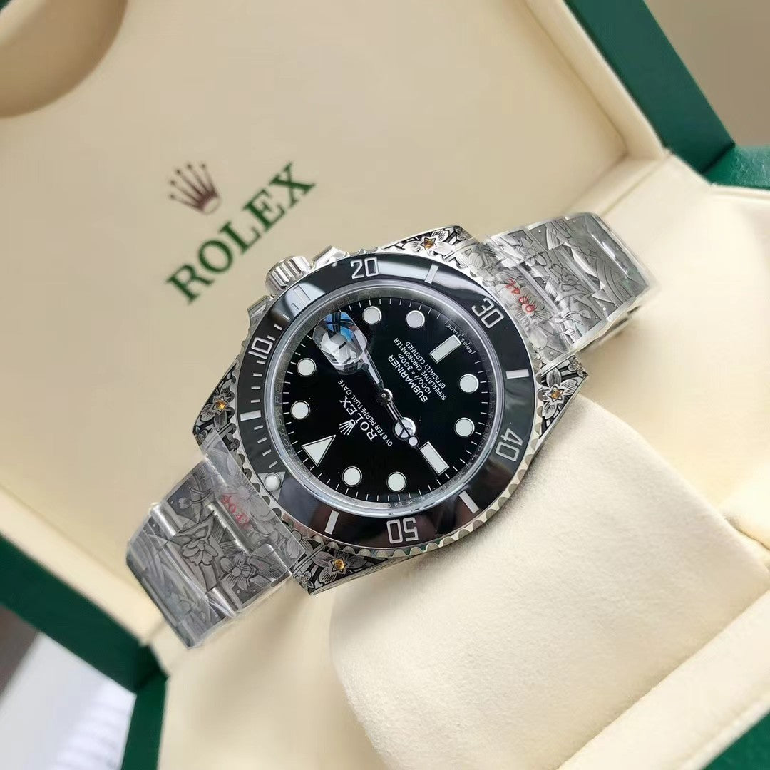 ロレックス サブマリーナーデイト 彫金 116610LV/116610LN