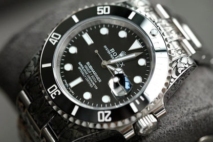 ロレックス サブマリーナーデイト 彫金 116610LV 数が少ない