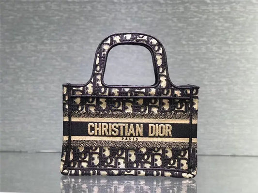 ディオール ブックトート ミニバッグ