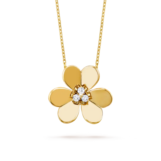 ヴァン クリーフ＆アーペルの新作フリヴォル ブローチ ペンダント、オーバーサイズ スタイル