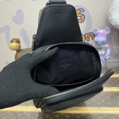 LV レトロ メッセンジャーバッグ