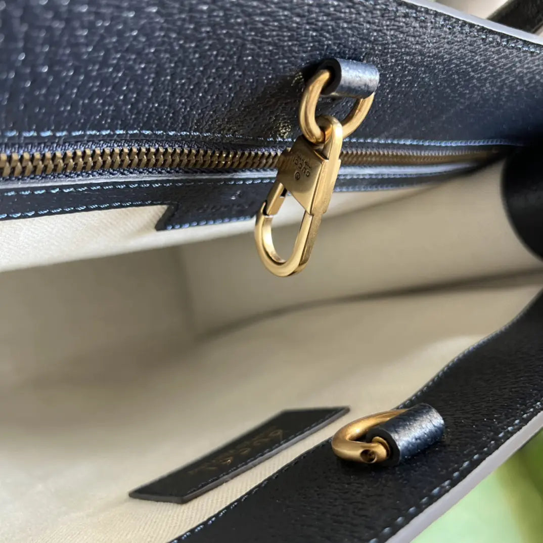 グッチ チェリープリント ミディアム