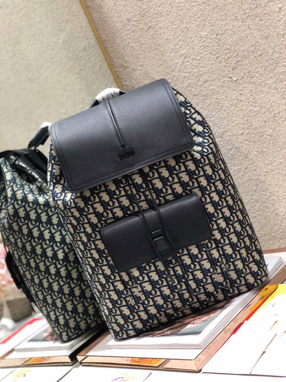 モーション ディオール オブリーク バックパック