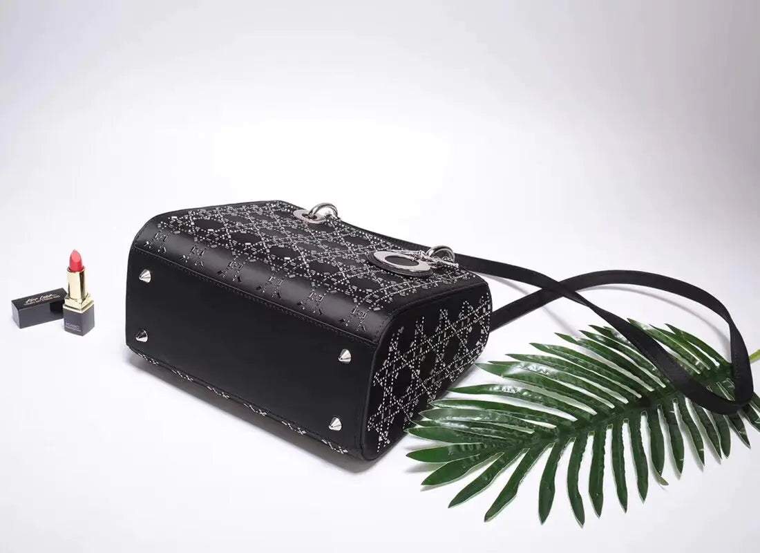 レディディオール