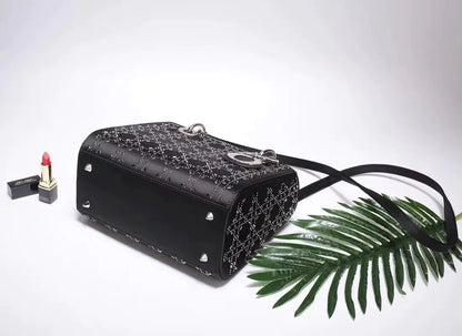 レディディオール