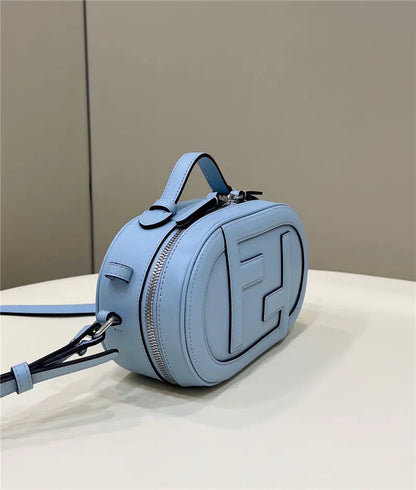 フェンディ ロゴ スエード カメラバッグ