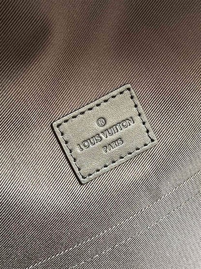 ルイ・ヴィトン バックパック LV エアログラム – LVB011