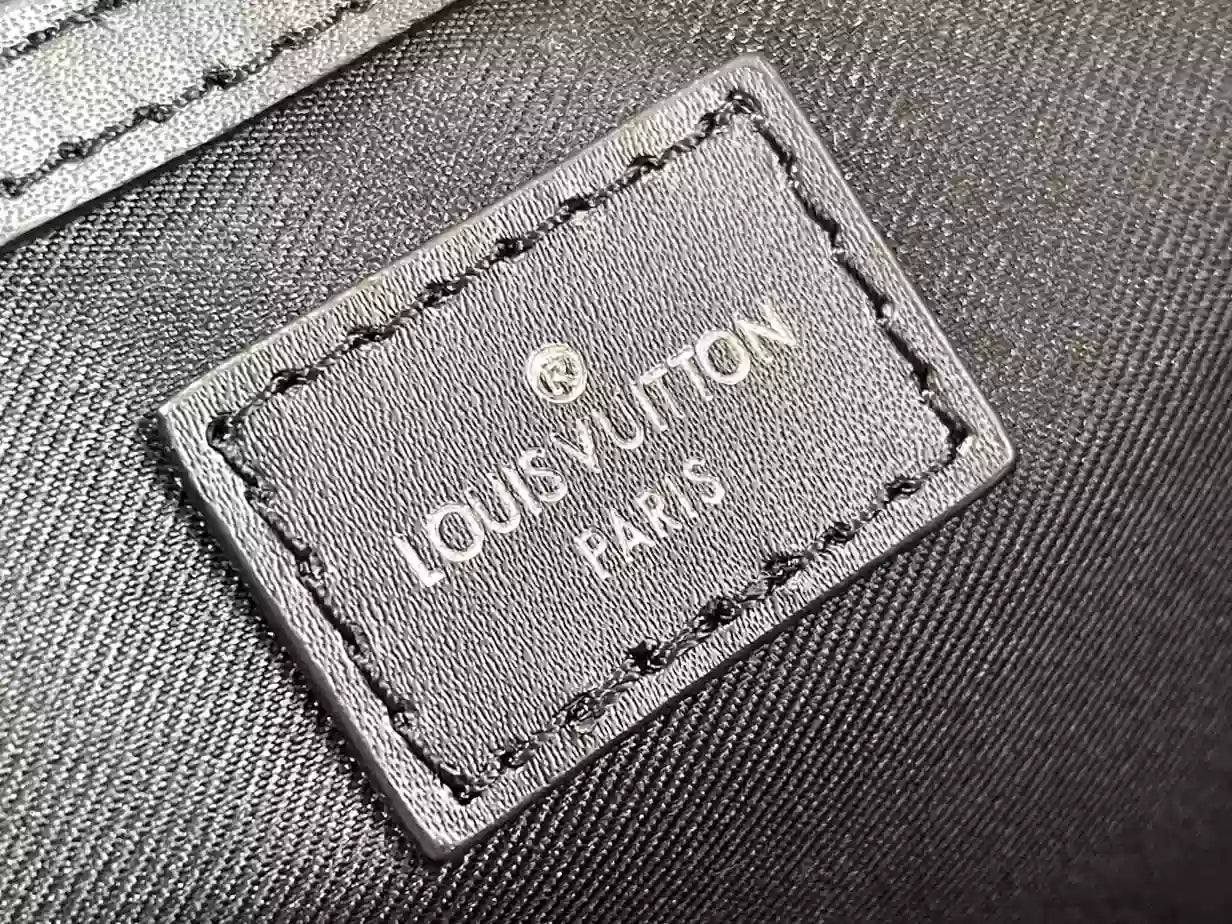 キーポル バンドリエールバッグ 50 オレンジ LV グラフィティパターン – LW366