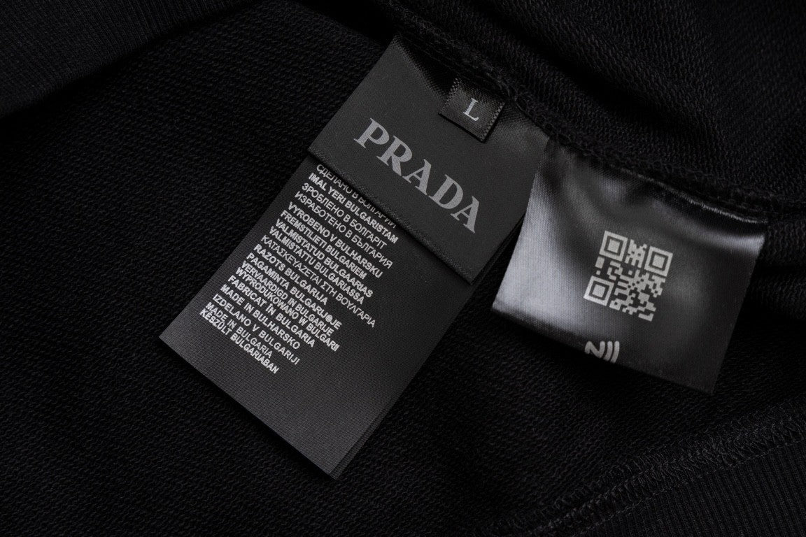 【Prada旗艦店】( プラダ ) パーカー ご好評に付き再入荷！