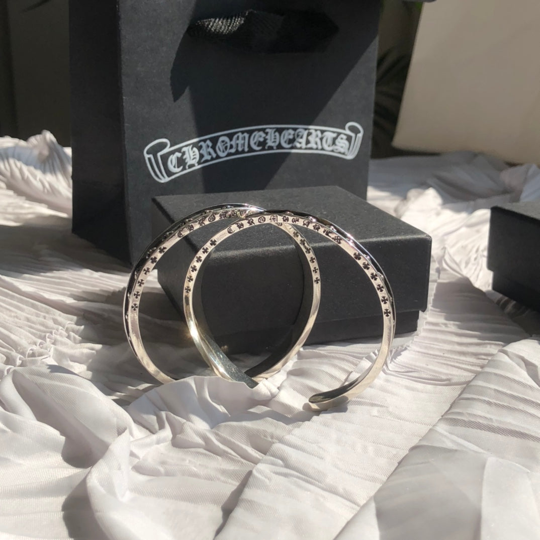 Chrome Hearts（クロムハーツ）男女共に愛されるブレスレット