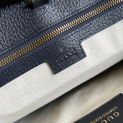 グッチ チェリープリント ミディアム