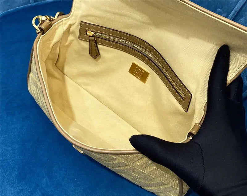 フェンディ バゲットバッグ