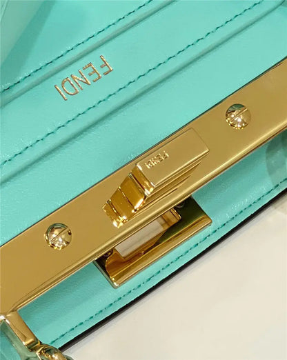 フェンディ ピーカブー ショルダーバッグ