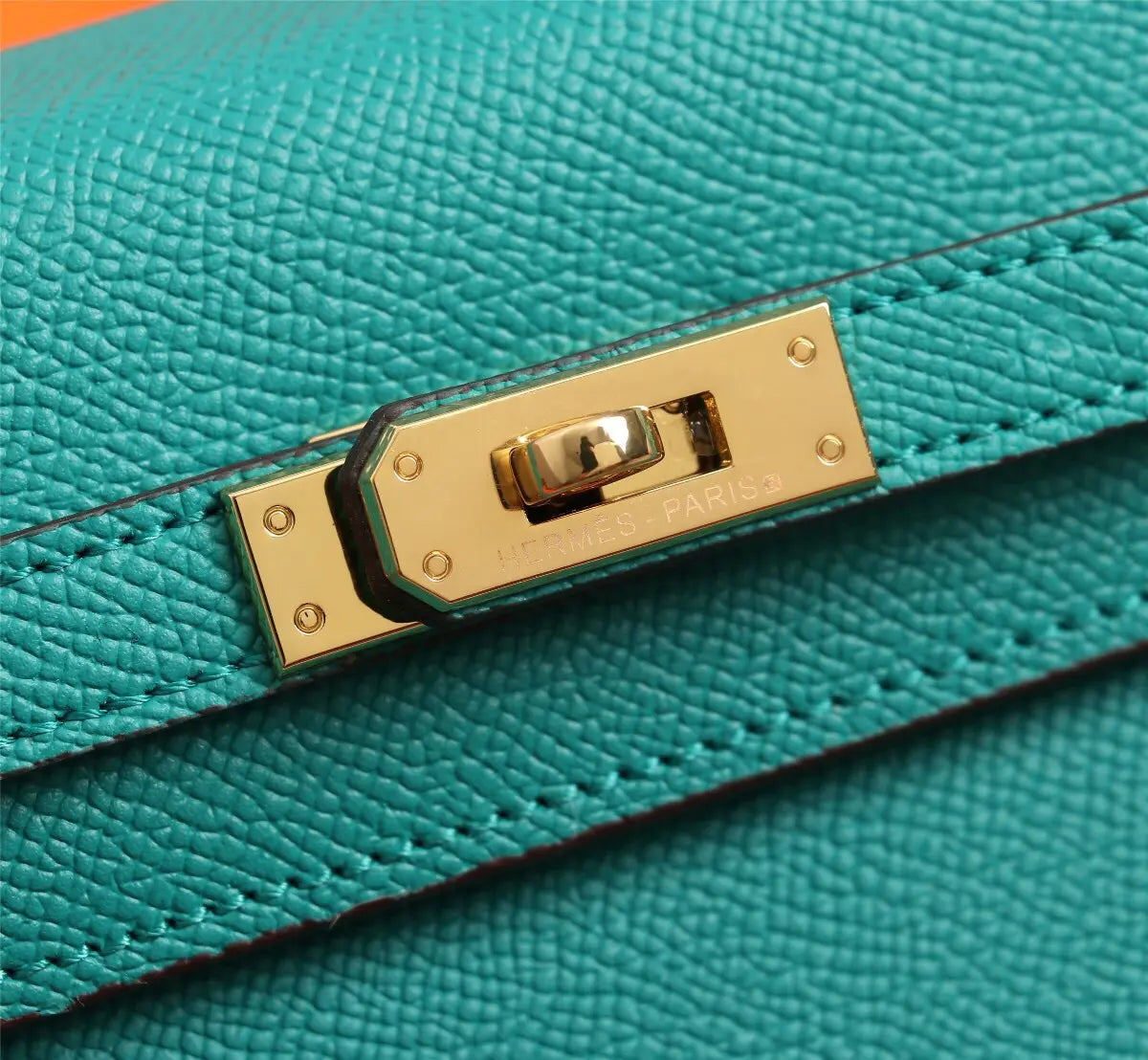 エルメス ケリー・セリエ 28 ヴェール ジェイド エプソン ゴールド金具