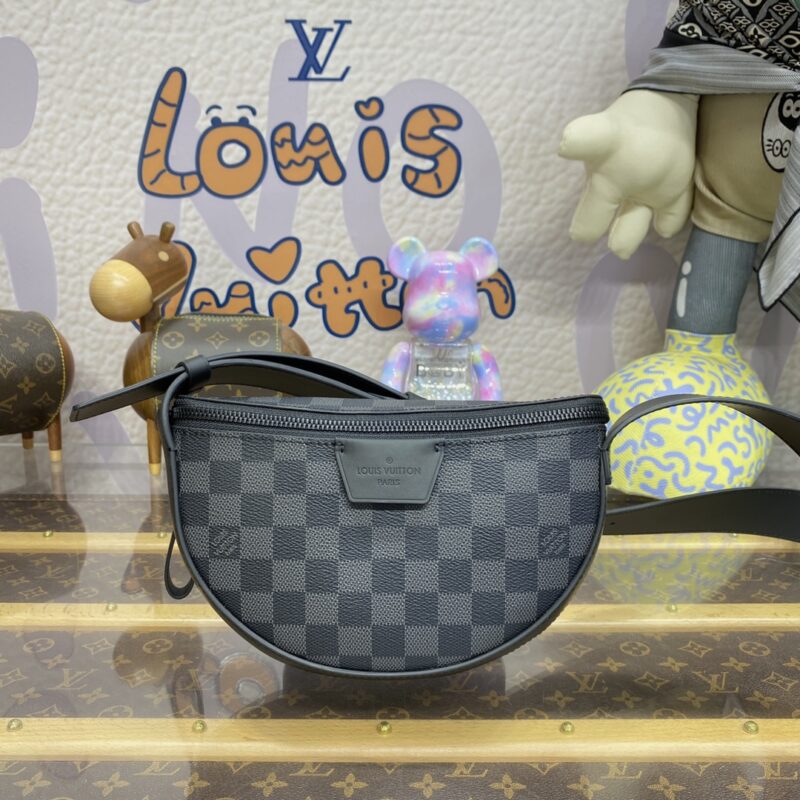 LV レトロ メッセンジャーバッグ