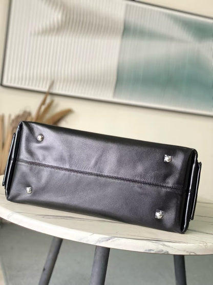 【話題の新作】Louis Vuitton キャリーオール カーゴPM モノグラム ハンドバッグ M24143ルイ・ヴィトン サックプラ ビジネスバッグ