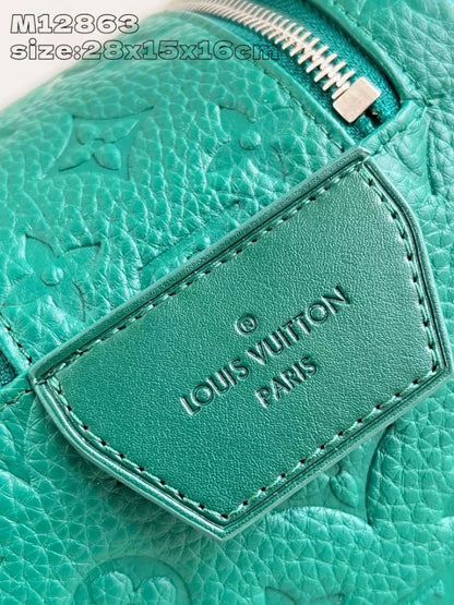 ルイ・ヴィトン ドップキット ボルネオグリーン トリヨン モノグラム 牛革 バッグ – LW139