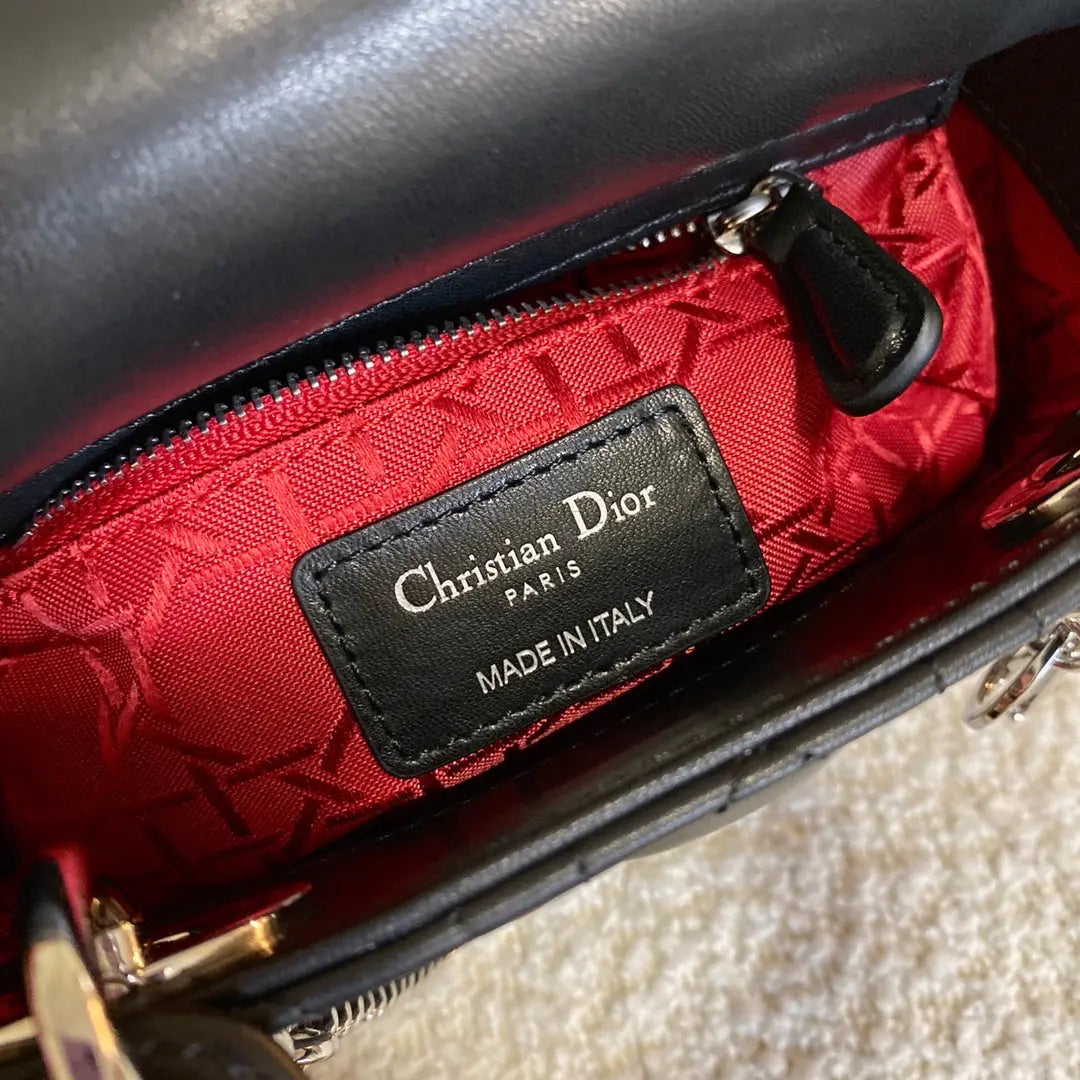 クリスチャン・ディオール ミニ レディ ディオール バッグ