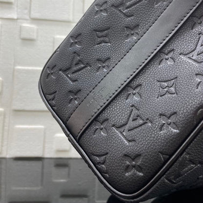 ルイ・ヴィトン キーポル・バンドリエール 35 – LVB049