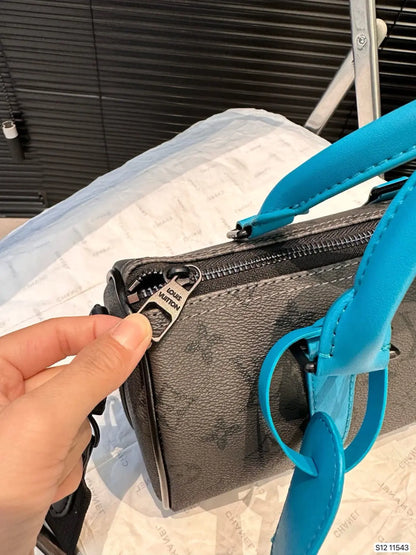 ルイ・ヴィトン M11645 キーポル・バンドリエール25