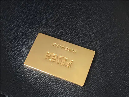 フェンディ ピーカブー バッグ