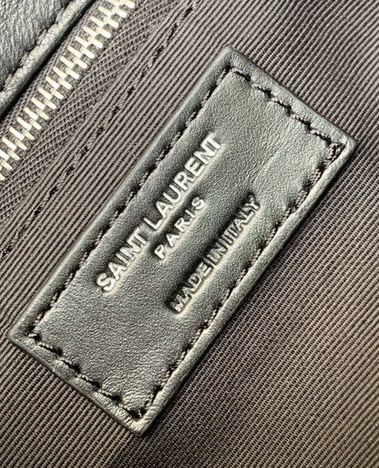 ジャージー素材のパファートイバッグ