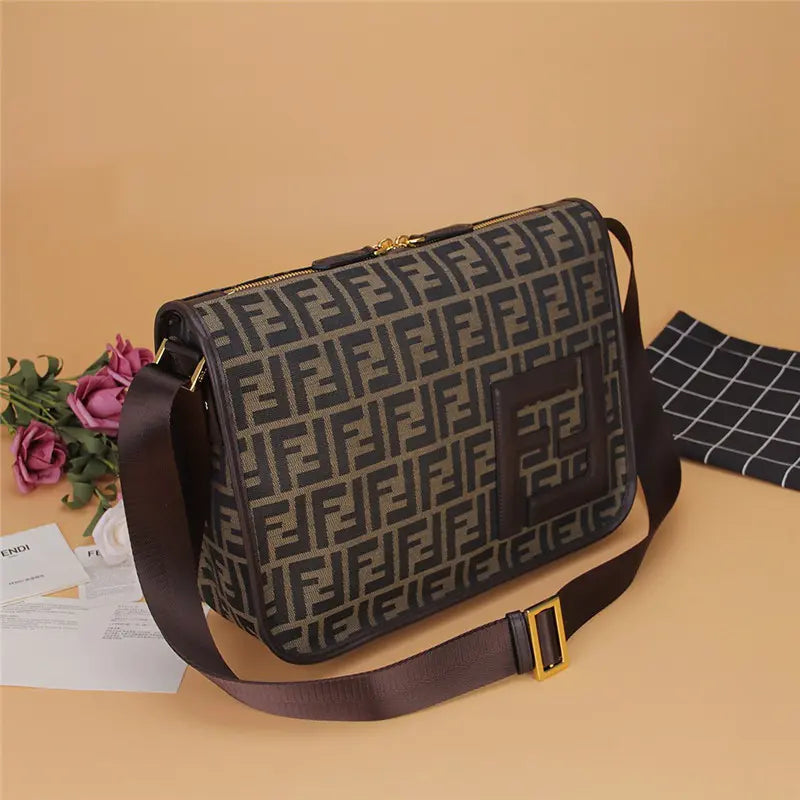 フェンディ メンズバッグ