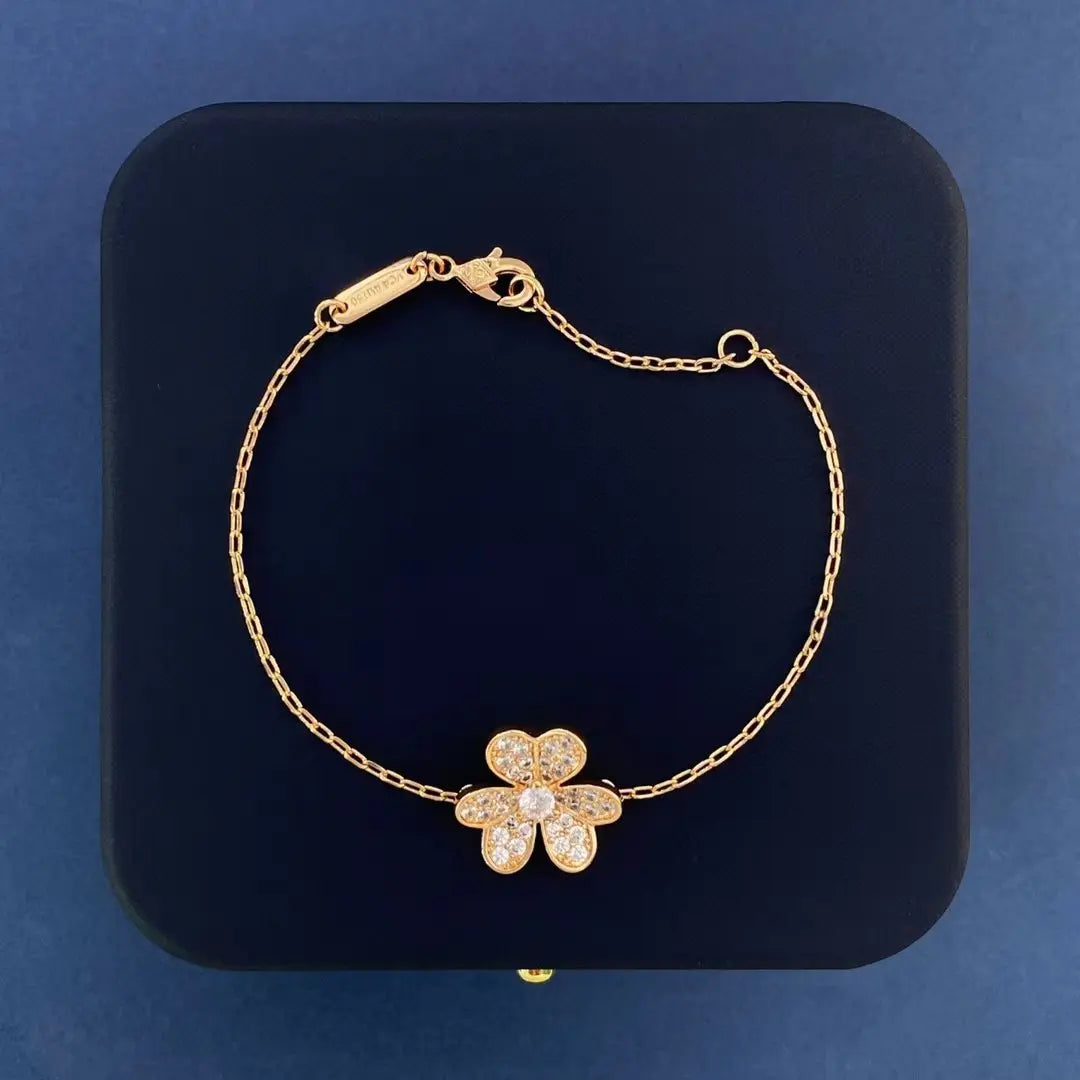 ヴァン クリーフ＆アーペル クローバー ダイヤモンド ブレスレット