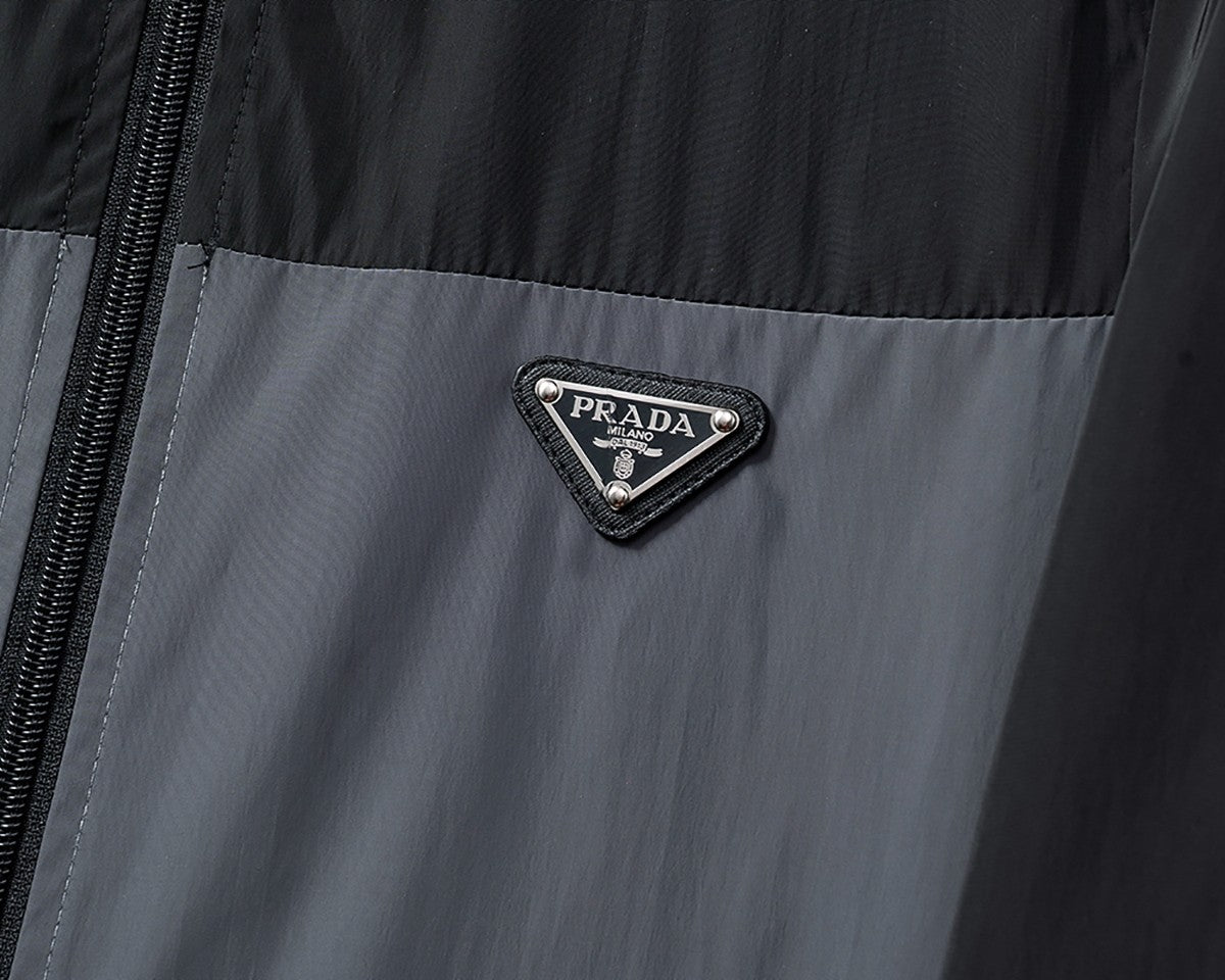 【PRADA旗艦店】プラダ ジャケット ご好評に付き再入荷！