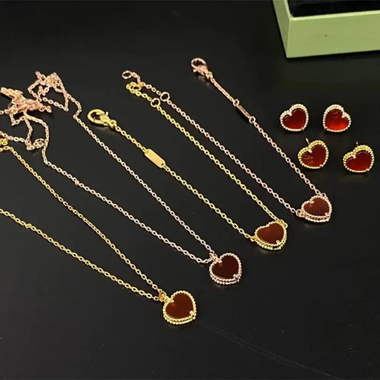 ヴァン クリーフ＆アーペルのカーネリアン ブレスレット/イヤリング