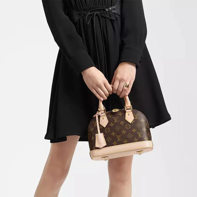 LOUIS VUITTON ファッションハンドバッグ Ref:M53152