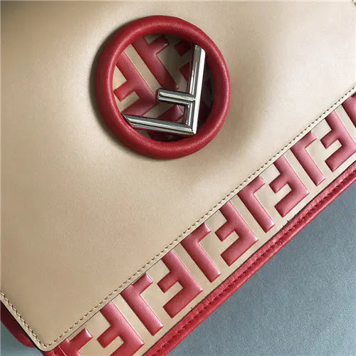 フェンディ カンイフ ショルダーバッグ